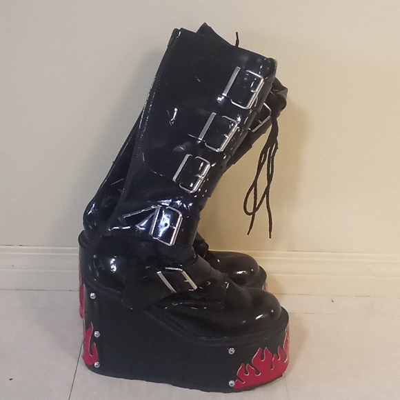Demonia Shoes - Demonia Black Patent Platform Boots